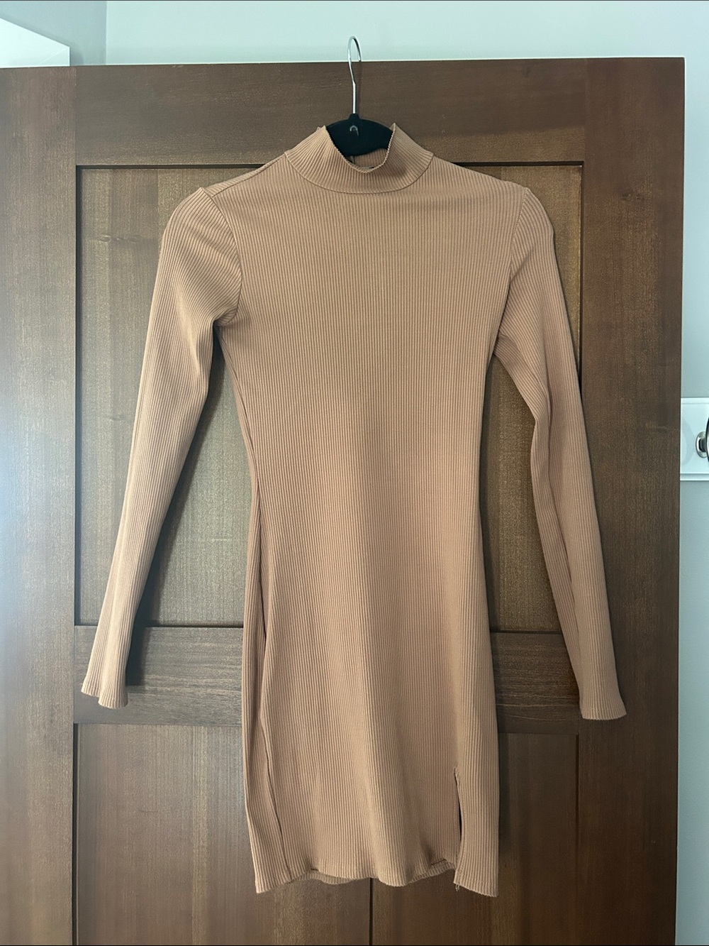 Lulus- Ribbed Long Sleeve Mock Neck Dress in Taupe